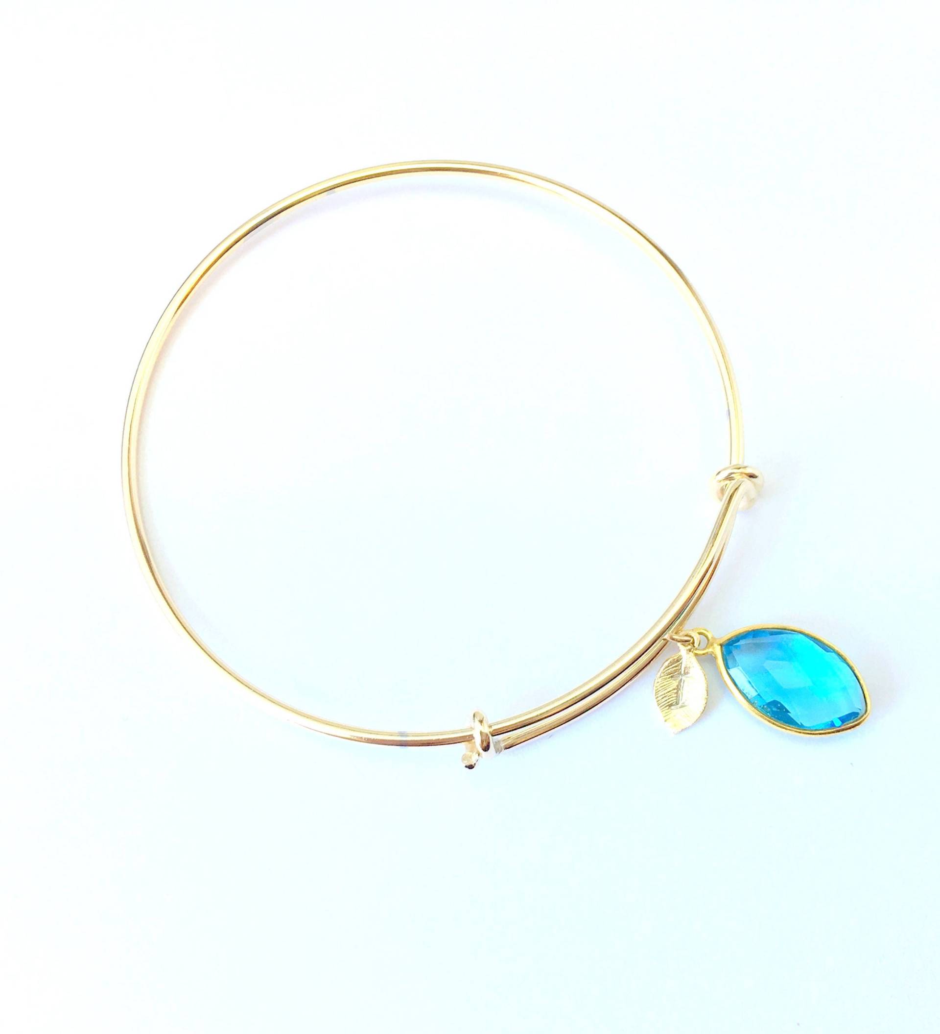 Maßgeschneidertes Initial Armband, Initial-Bußgelenk, Personalisierte Mütter Tagesgeschenk, Birthstone Bangle Verstellbares Bangle, Stapelbares Maßgeschneidertes Initial Armband, Initial-Bußgelenk, Personalisierte Mütter Tagesgeschenk, Birthstone Bangle Verstellbares Bangle, Stapelbares von LillaGems