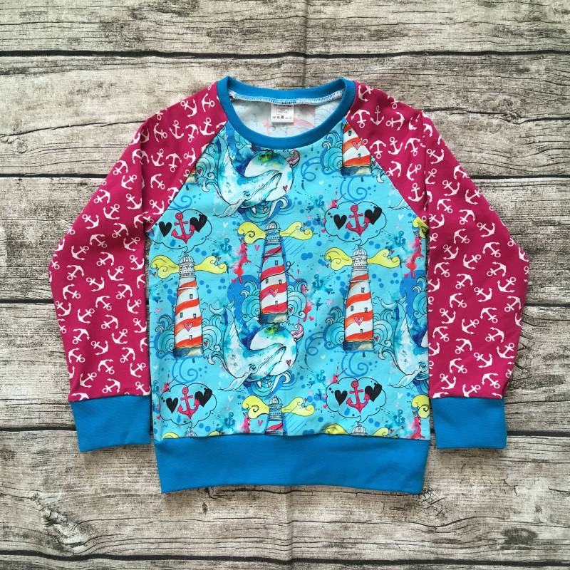 Langarmshirt/Raglanshirt Gr. 86-116 "Wal Am Leuchtturm" von LilleHimmelAtelier