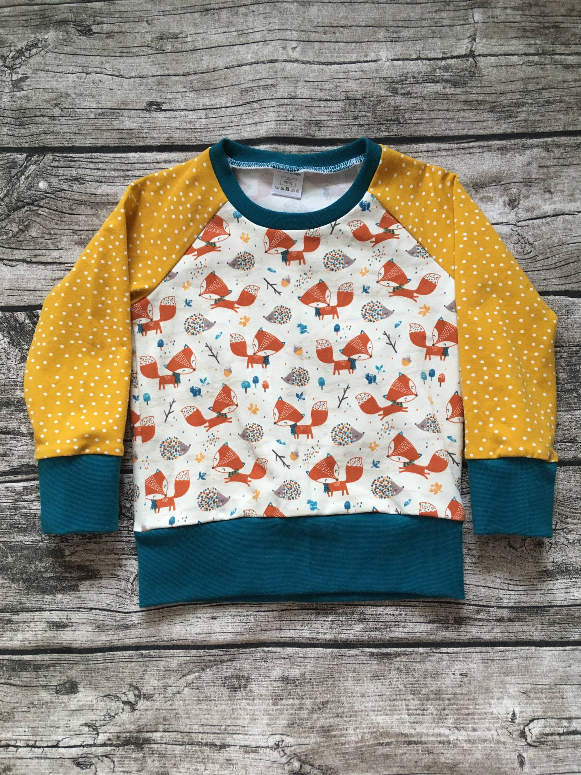 Langarmshirt/Raglanshirt Gr. 86-128 „Fuchs Und Igel" Langarmshirt/Raglanshirt Gr. 86-128 „Fuchs Und Igel" von LilleHimmelAtelier