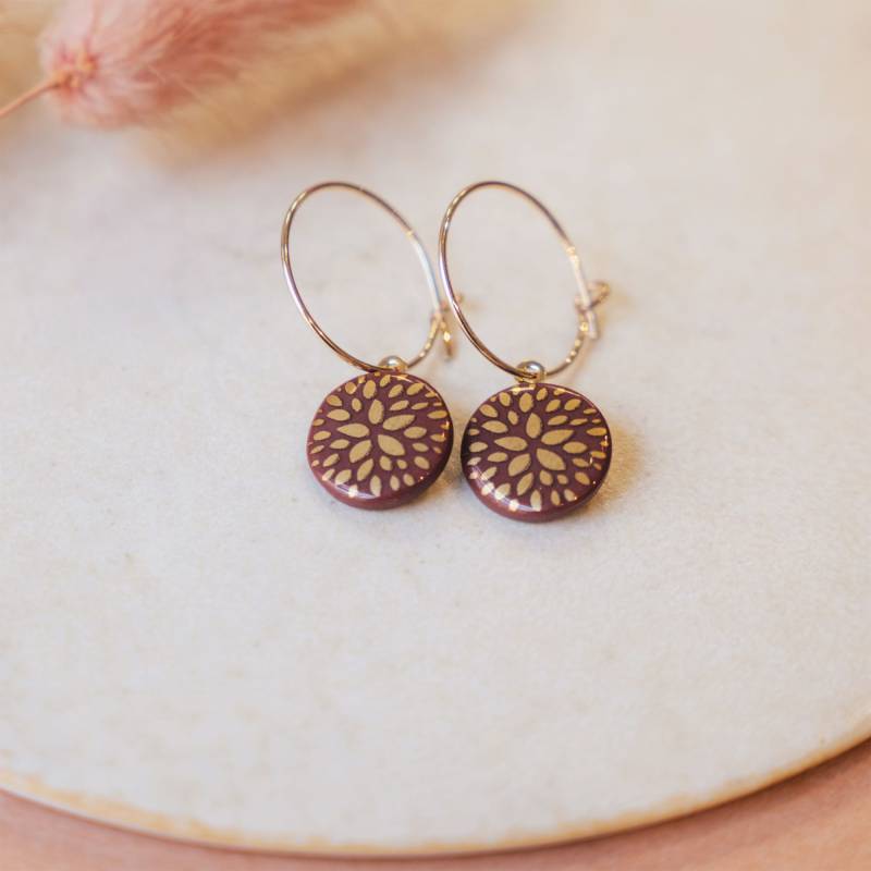 Creolen Mit Porzellan-Anhänger "Blumenstern' Gold Porzellanschmuck Lille Mus Schmuck Creolen Mit Porzellan-Anhänger "Blumenstern' Gold Porzellanschmuck Lille Mus Schmuck von LilleMusShop