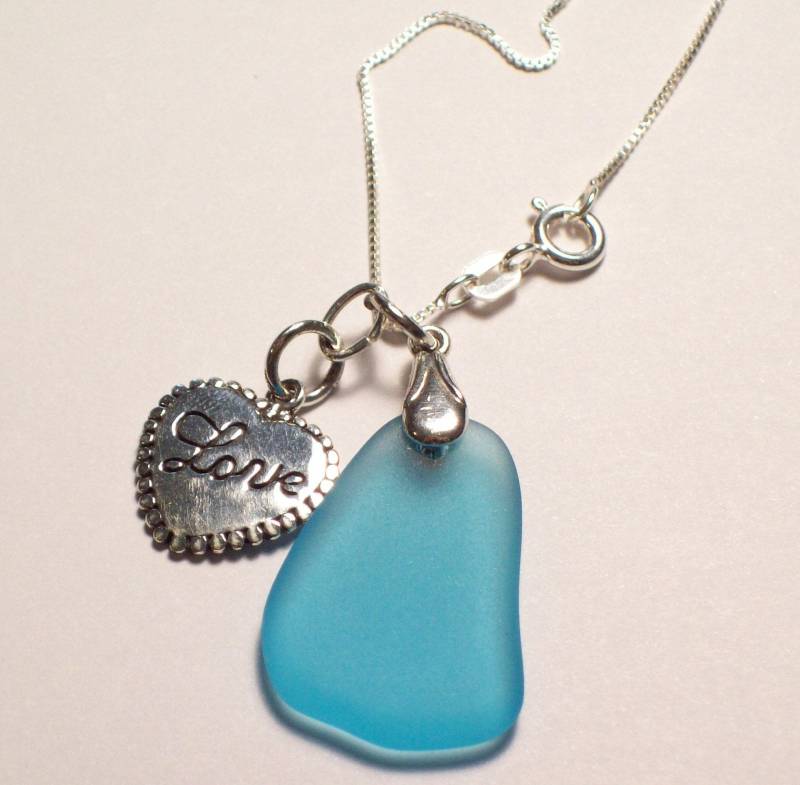 Meer Glas Sterling Silber Halskette Meer Glas Sterling Silber Halskette von LillianTreasures