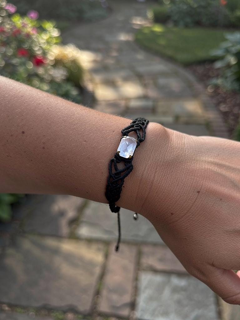 Makramee Armband Mit Strass von LillifeeSchmuck