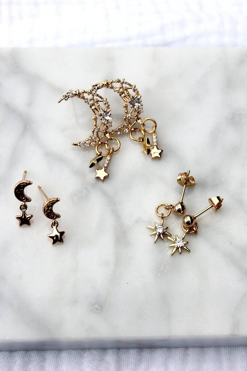 Ohrstecker Gold Mond Und Sterne/Kleine, Goldene Ohrringe Hängeohrringe Mit Mondanhänger Stern Zierliche Boho Ohrstecker Gold Mond Und Sterne/Kleine, Goldene Ohrringe Hängeohrringe Mit Mondanhänger Stern Zierliche Boho von Lillomy