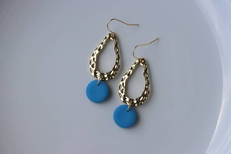 Blaue Polymer Clay Mit Legierung, Hängeohrringe von LillydesignDE