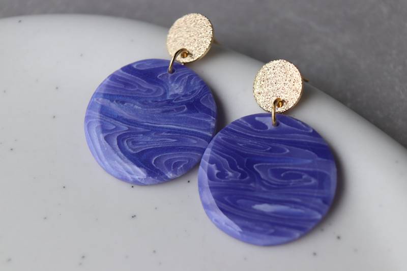 Lila Marmorierte Ohrringe, 18K Vergoldetes Messing von LillydesignDE