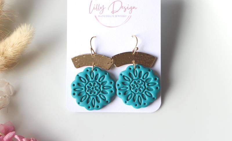 Mandala Blaugrün Polymer Clay, 18K Vergoldetes Messing Ohrringe, Handgemacht, Geschenke Ideen Für Sie von LillydesignDE