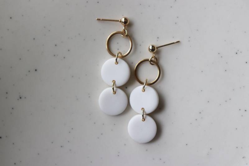 Weiße Ohrringe, Mini Kreis, Polymer Clay, Handgefertigt von LillydesignDE