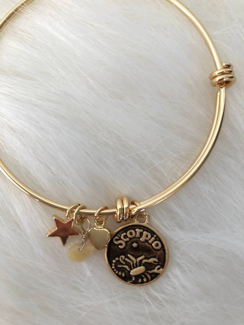 Skorpion Handgemachtes Feines Messing Sternzeichen Bettelarmband & Edelstein Mit 20Kt Gold Überzug Skorpion Handgemachtes Feines Messing Sternzeichen Bettelarmband & Edelstein Mit 20Kt Gold Überzug von LillysHiddenTreasure