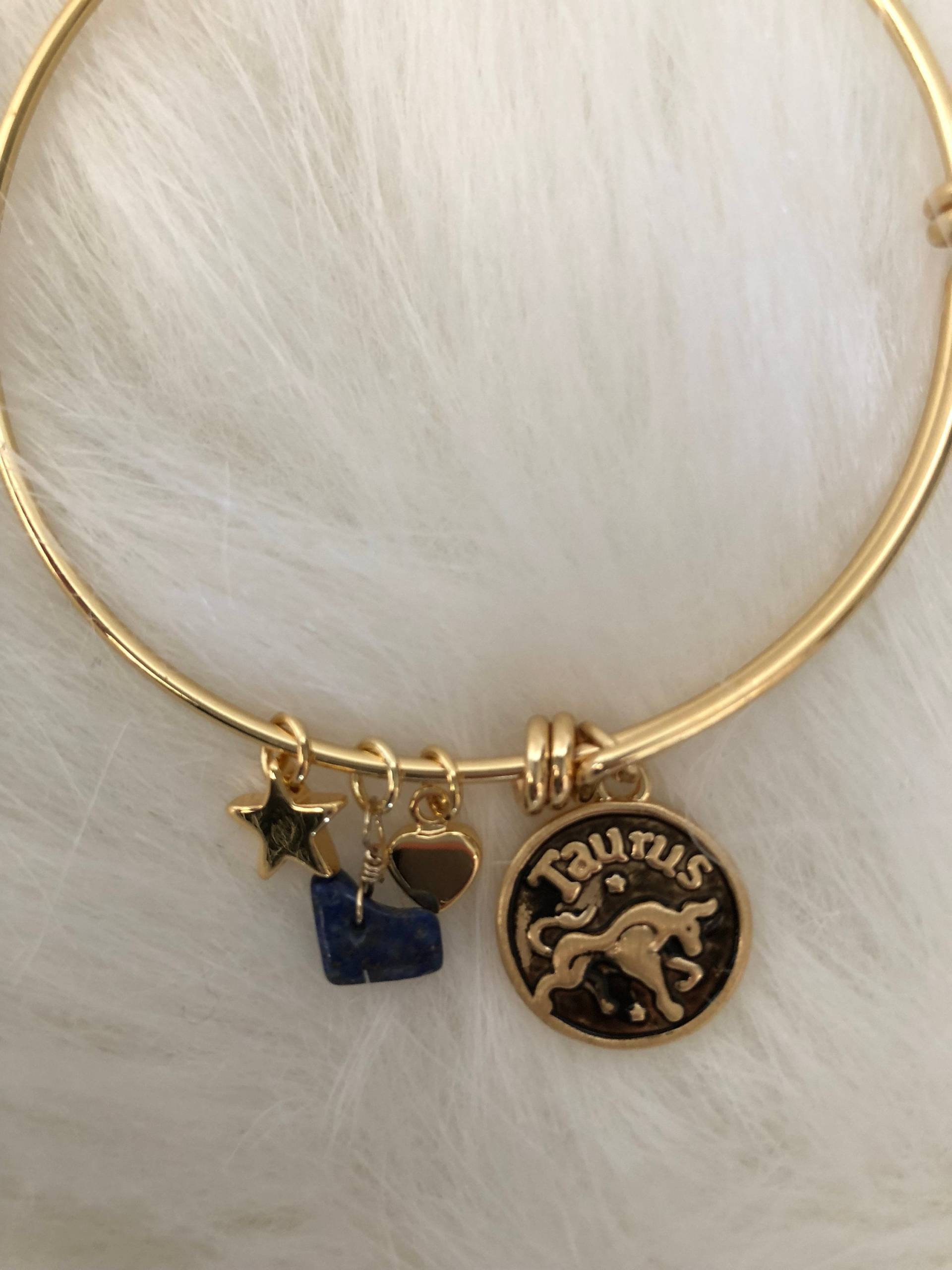 Taurus Fein Messing Sternzeichen Bettelarmband & Edelstein Mit 20Kt Gold Überzug von LillysHiddenTreasure