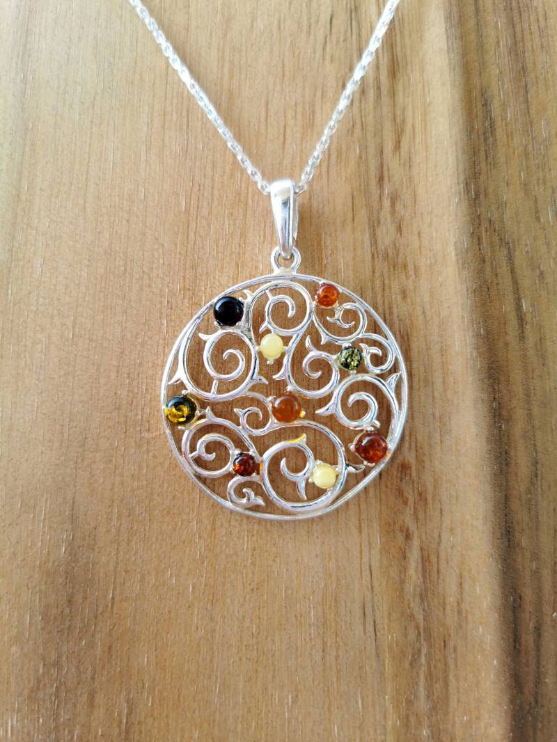 Bernstein Mandala Bernstein Mandala von LilthethSchmuck