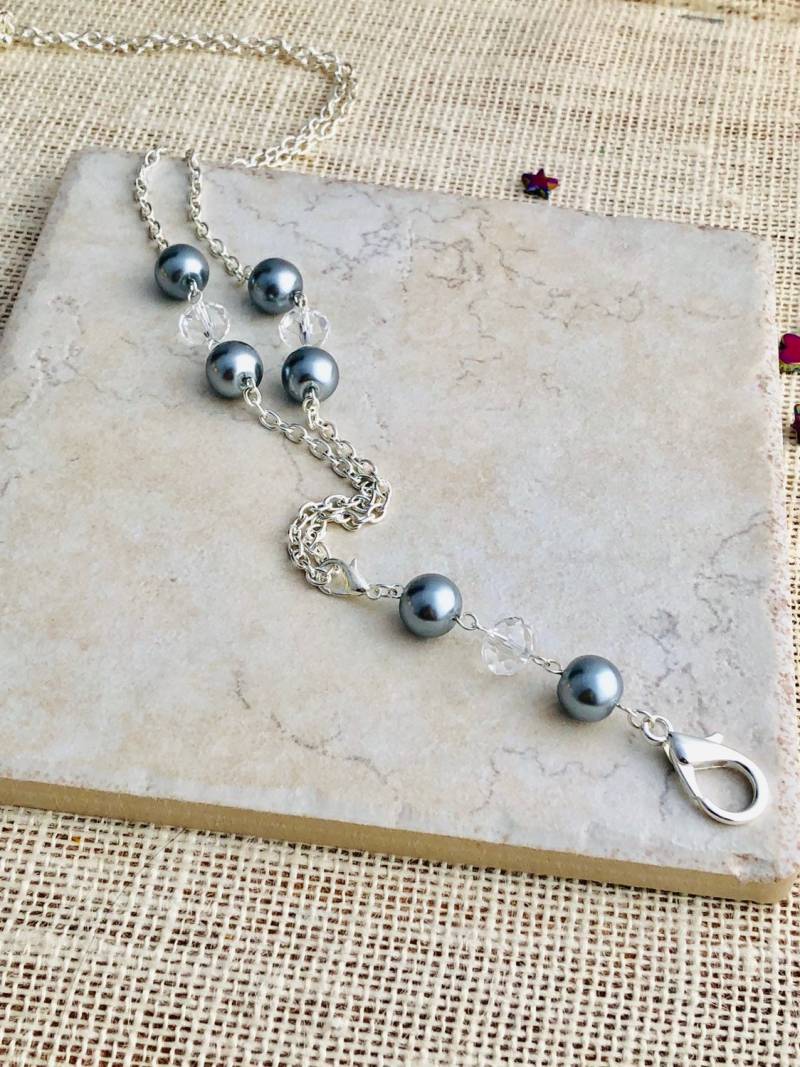 Graue Perlenmaskenkette, Breakaway Lehrer Lanyard Mit Id-Halter, Lehrergeschenke, Lehrerschmuck, Lehrer-Wertschätzungsgeschenk, Bestseller von LilyDailyBoutique