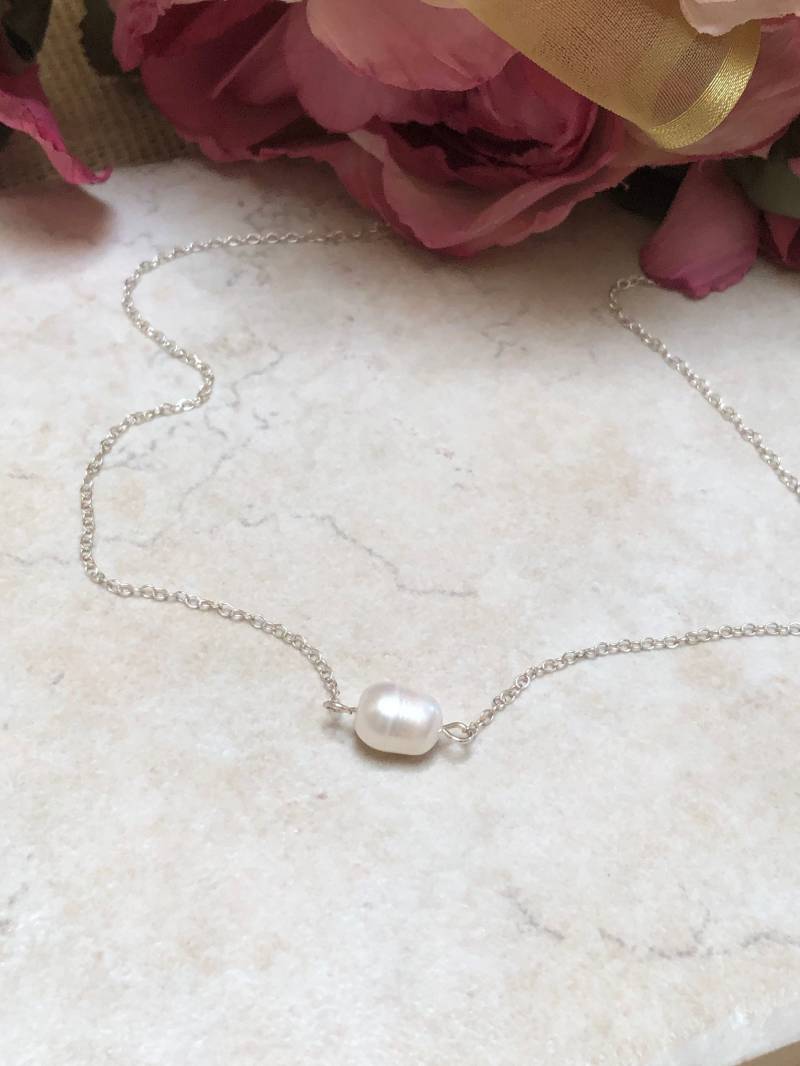 sterlingsilber Süßwasserperlen Halskette, Juni Geburtsstein Schmuck Geschenke Für Sie, Perlen Brautjungfern Blumen Mädchen Halskette Perle von LilyDailyBoutique
