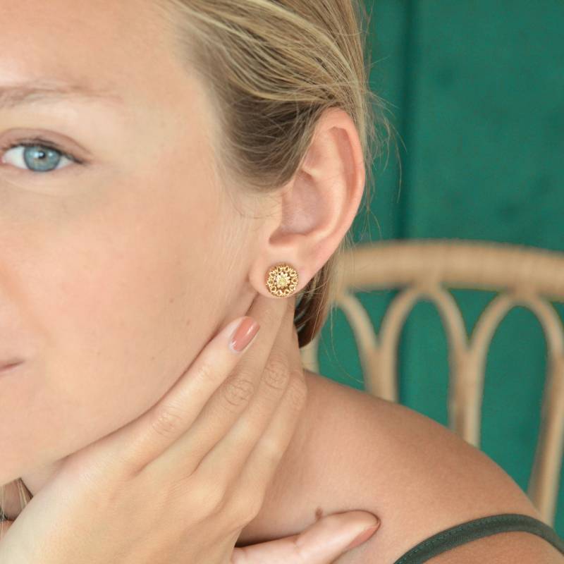 Boucles D'oreilles Puces Dorées À L'ore 24 Karat/Collection Médicis Pur Mini von LilyGardenCreation
