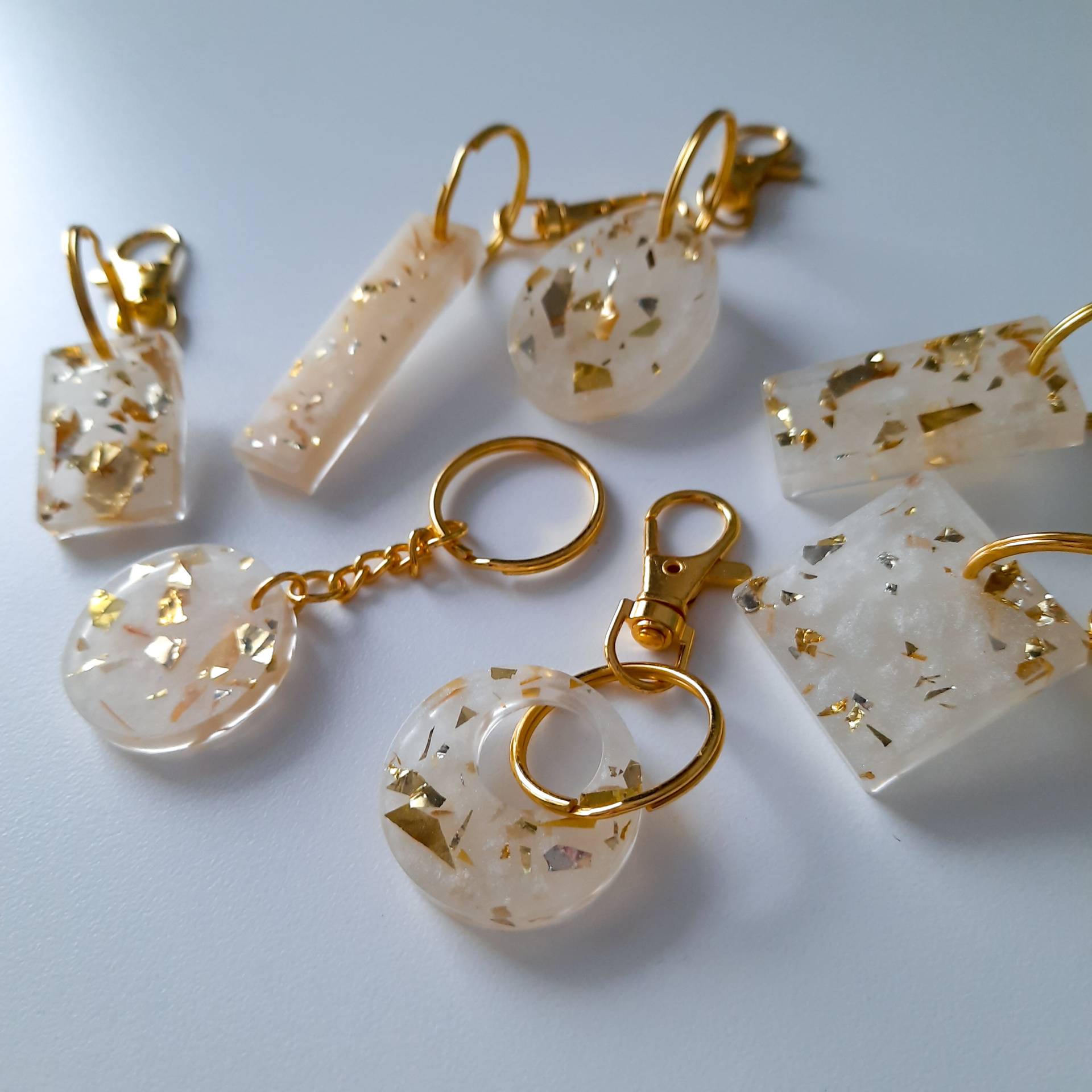 Schlüsselanhänger Gold Glitzer Epoxidharz Schlüsselanhänger Gold Glitzer Epoxidharz von LilyLemonArt