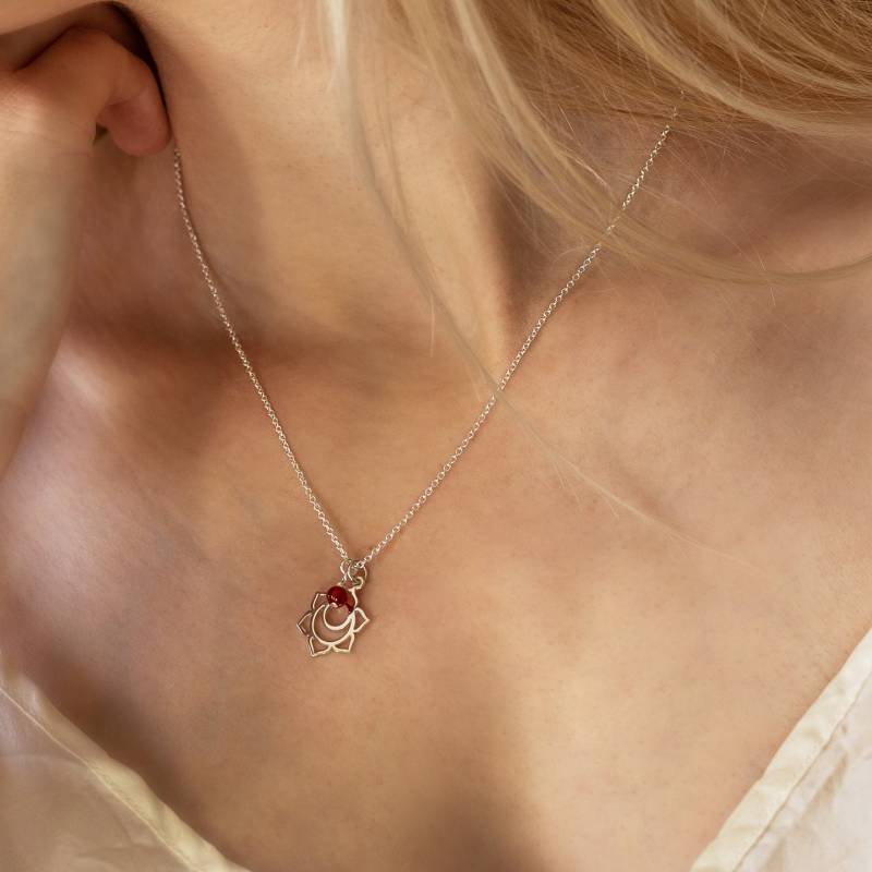 Sterling Silber Sakral Chakra Halskette Mit Karneol Stein Sterling Silber Sakral Chakra Halskette Mit Karneol Stein von LilyMoJewellery
