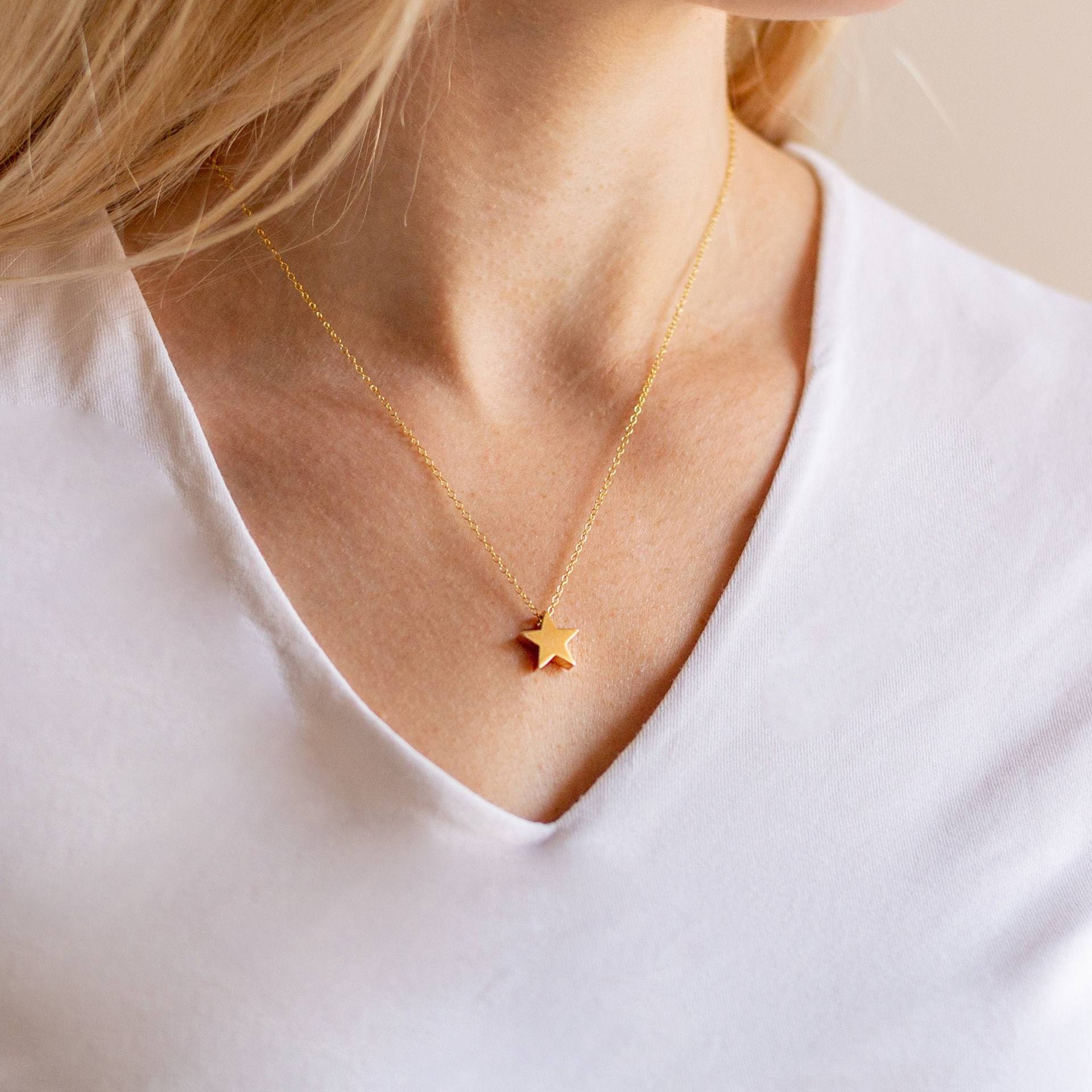 Goldene Sternkette Goldene Sternkette von LilyMoJewellery
