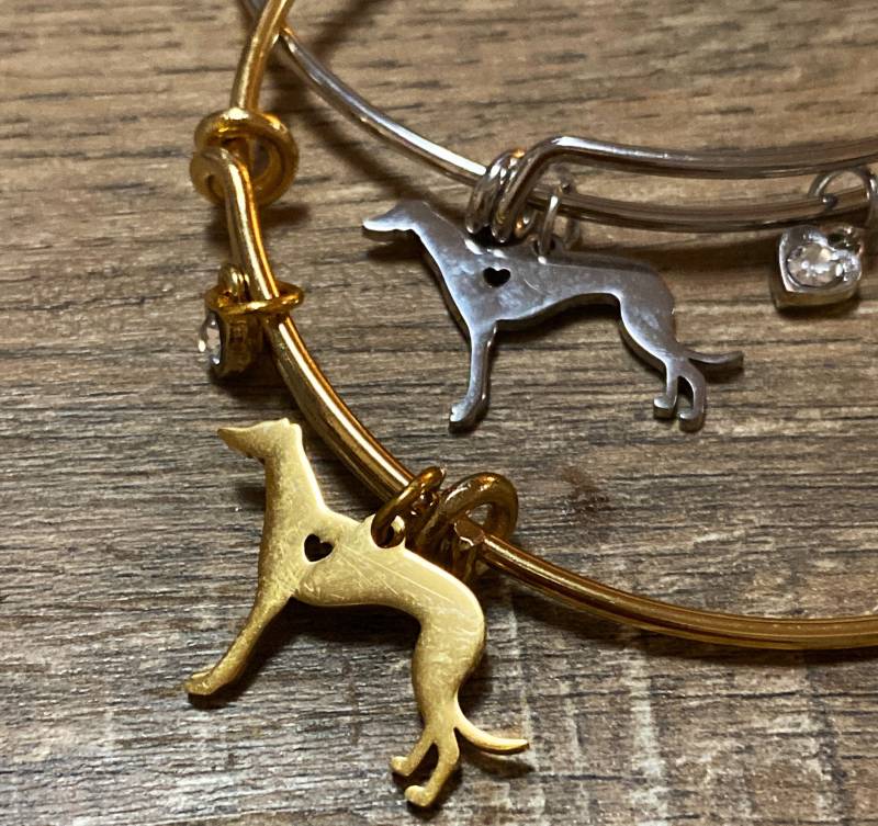 Windhundarmband; Hundearmband; Hundecharme Armband; Windhundanhänger; Windhund Anhänger Im Armband von LilyPepperLove