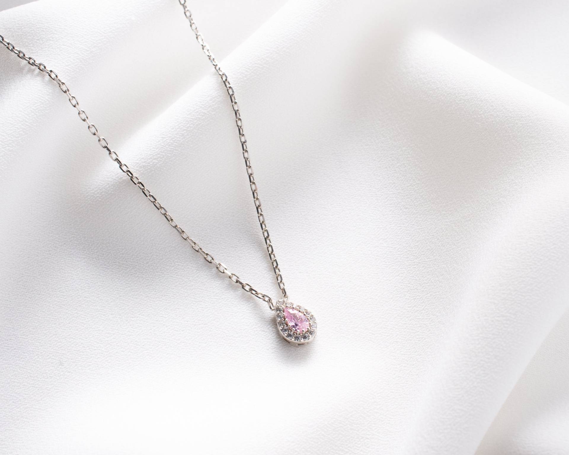 Oktober Geburtsstein Schmuck, Rosa Turmalin Halskette, Kristall Tropfen Anhänger, Geschenk, Sommer Schmuck von LilySilverDesign