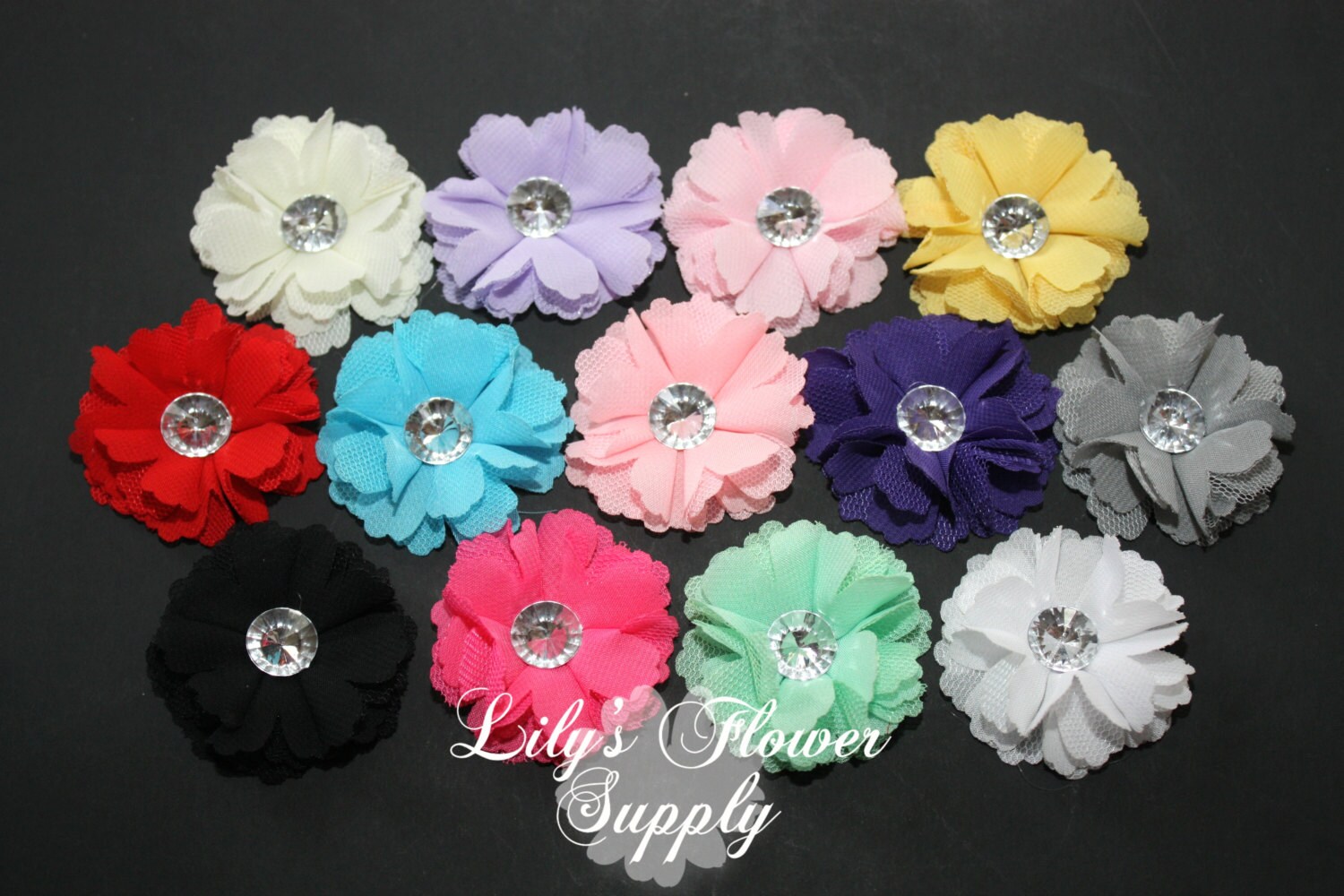 Strass-Chiffon-Tüll-Mesh-Blume in Der Mitte - Stoffblume 5, 1 cm Zierliche Blume Großhandel Rita-Kollektion Strass-Chiffon-Tüll-Mesh-Blume in Der Mitte - Stoffblume 5, 1 cm Zierliche Blume Großhandel Rita-Kollektion von LilysFlowerSupply