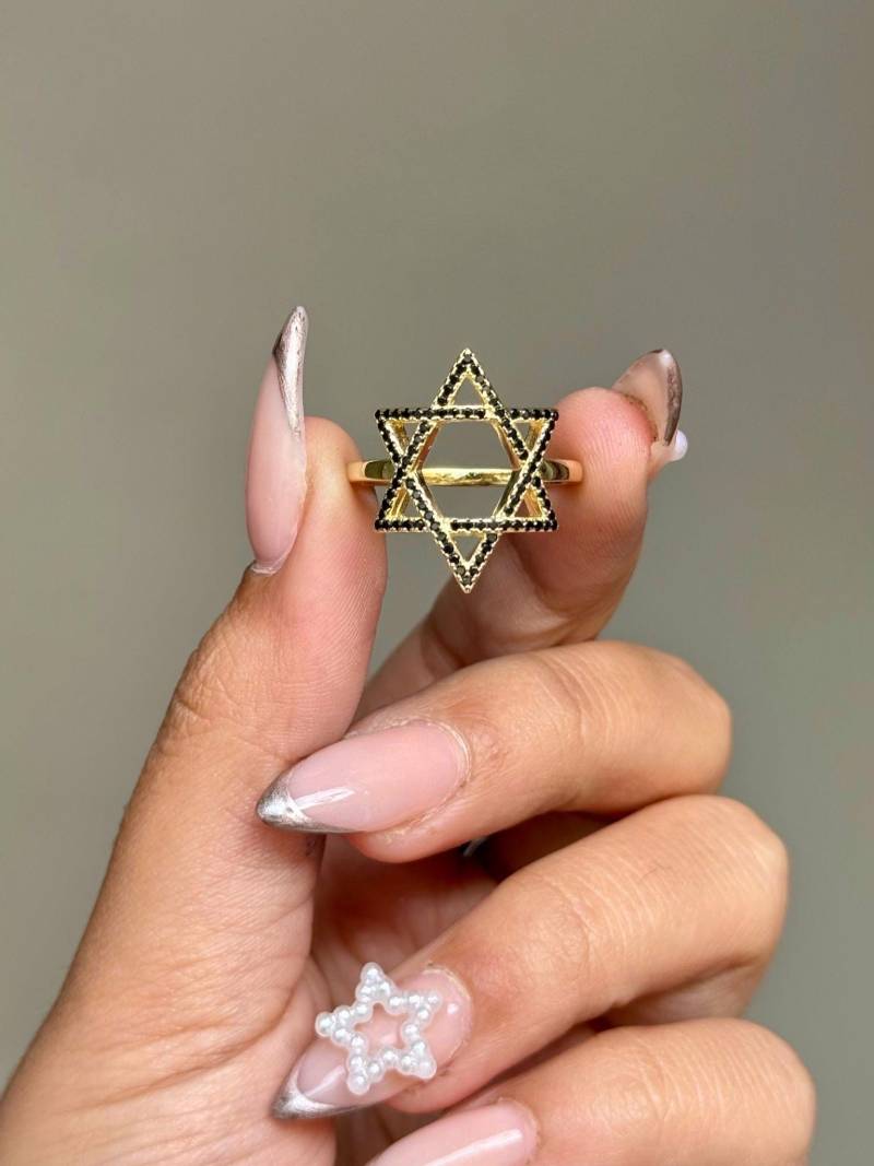 Vergoldeter Davidstern Ring, Schwarze Zirkone, Sterlingsilber Jejuda von Limajewelry