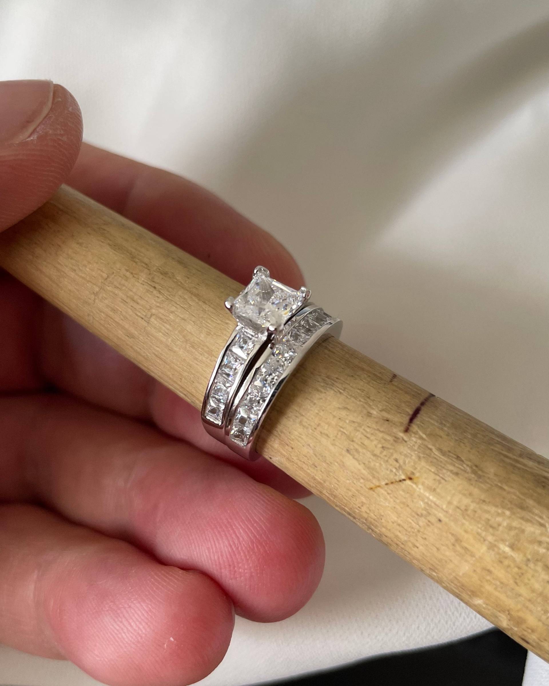 1 Ct Princess Cut Diamanten Ring Hochzeit Verlobung 925 Sterling Silber Set Lesen Sie Die Volle Beschreibung Dieser Stein Auf Der Liste von LimaniLondon