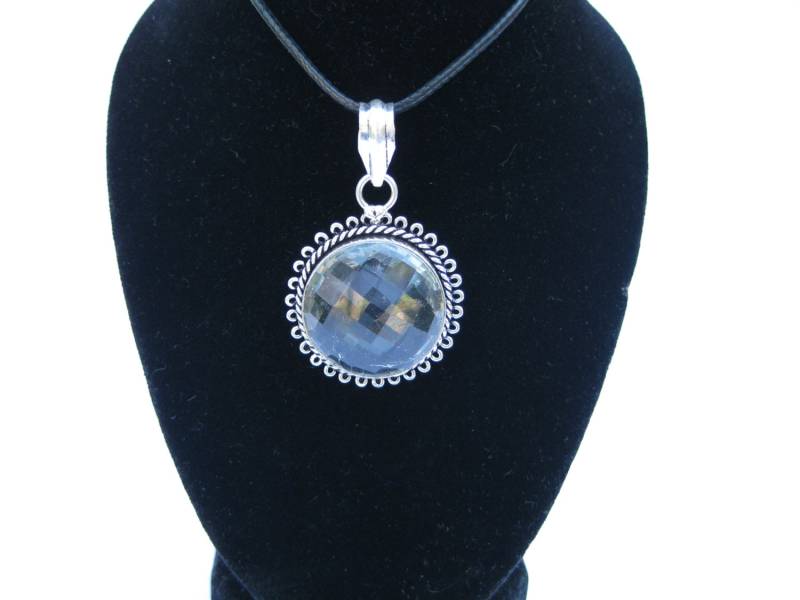Bergkristall Sterling Silber Plated Anhänger Bergkristall Sterling Silber Plated Anhänger von LimeMilkJewellery