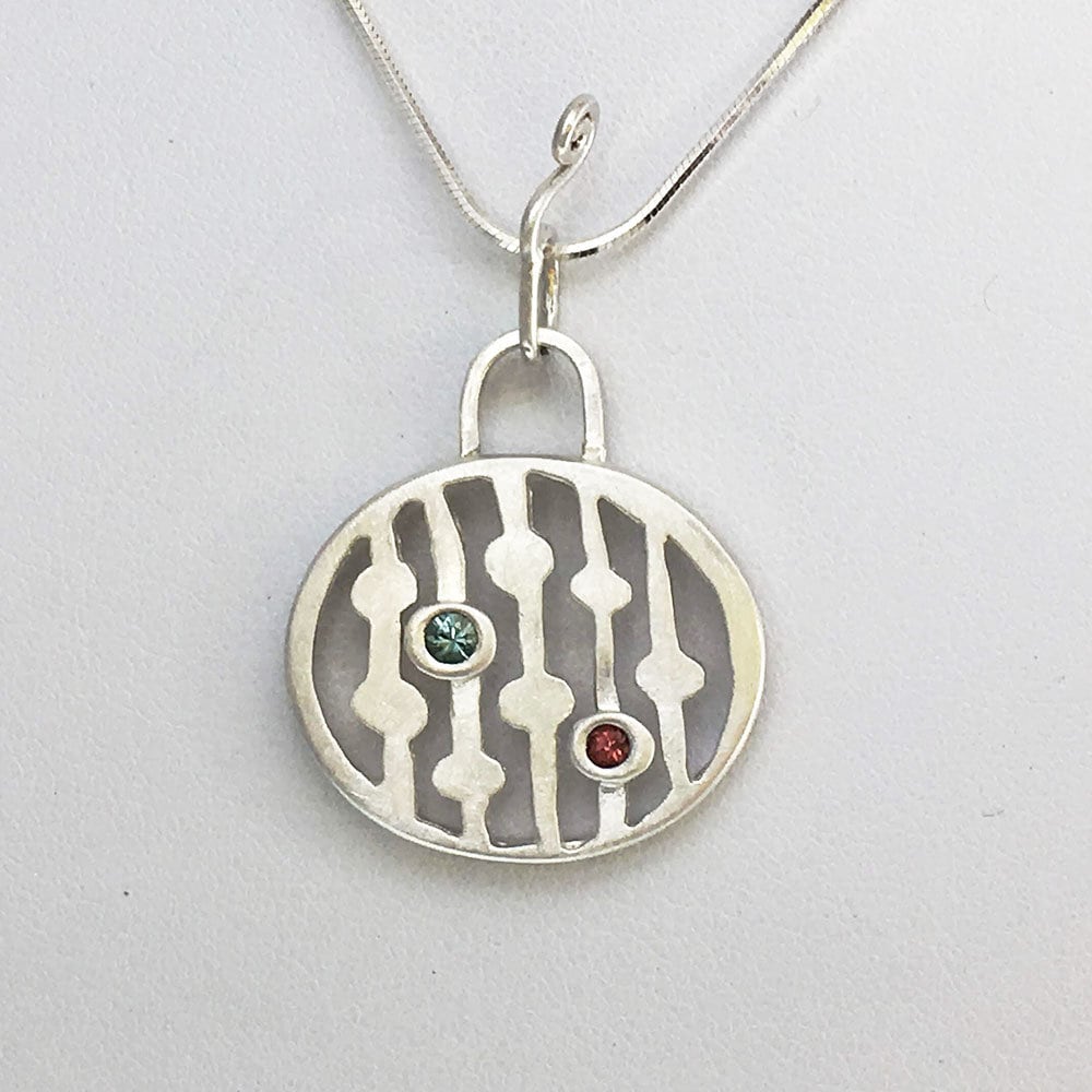 Mondranken Anhänger/Halskette Sterling Silber Mit Saphir Und Granat Mondranken Anhänger/Halskette Sterling Silber Mit Saphir Und Granat von LiminalArts