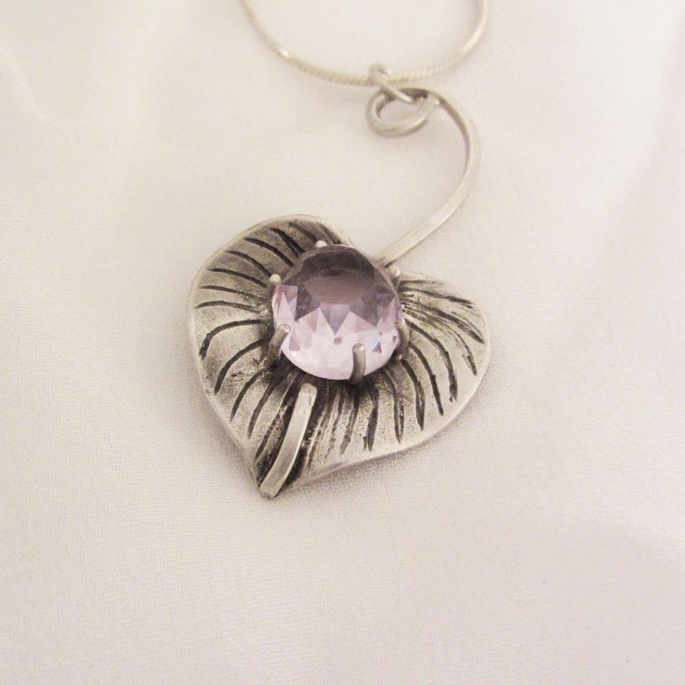 sterling Silber Kette/Anhänger - Herzblatt Mit Amethyst sterling Silber Kette/Anhänger - Herzblatt Mit Amethyst von LiminalArts