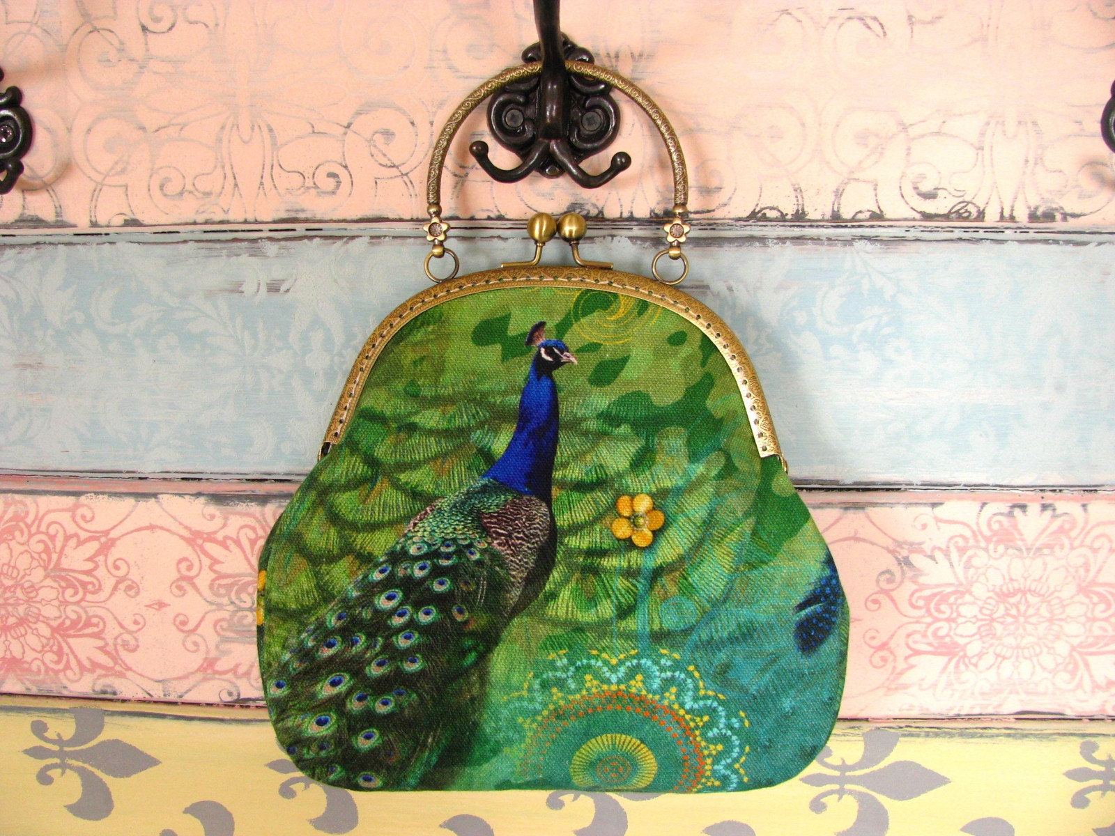 Pfau Abend Clutch Smaragdgrüne Kiss Lock Geldbörse Mit Griff von Limispurses