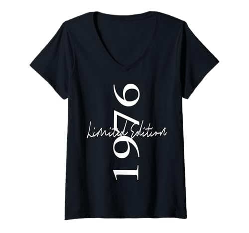 Damen Limitierte Auflage 1976 Geburtstag 1976 Born in 1976 Vintage T-Shirt mit V-Ausschnitt Damen Limitierte Auflage 1976 Geburtstag 1976 Born in 1976 Vintage T-Shirt mit V-Ausschnitt von Limited Edition 1976