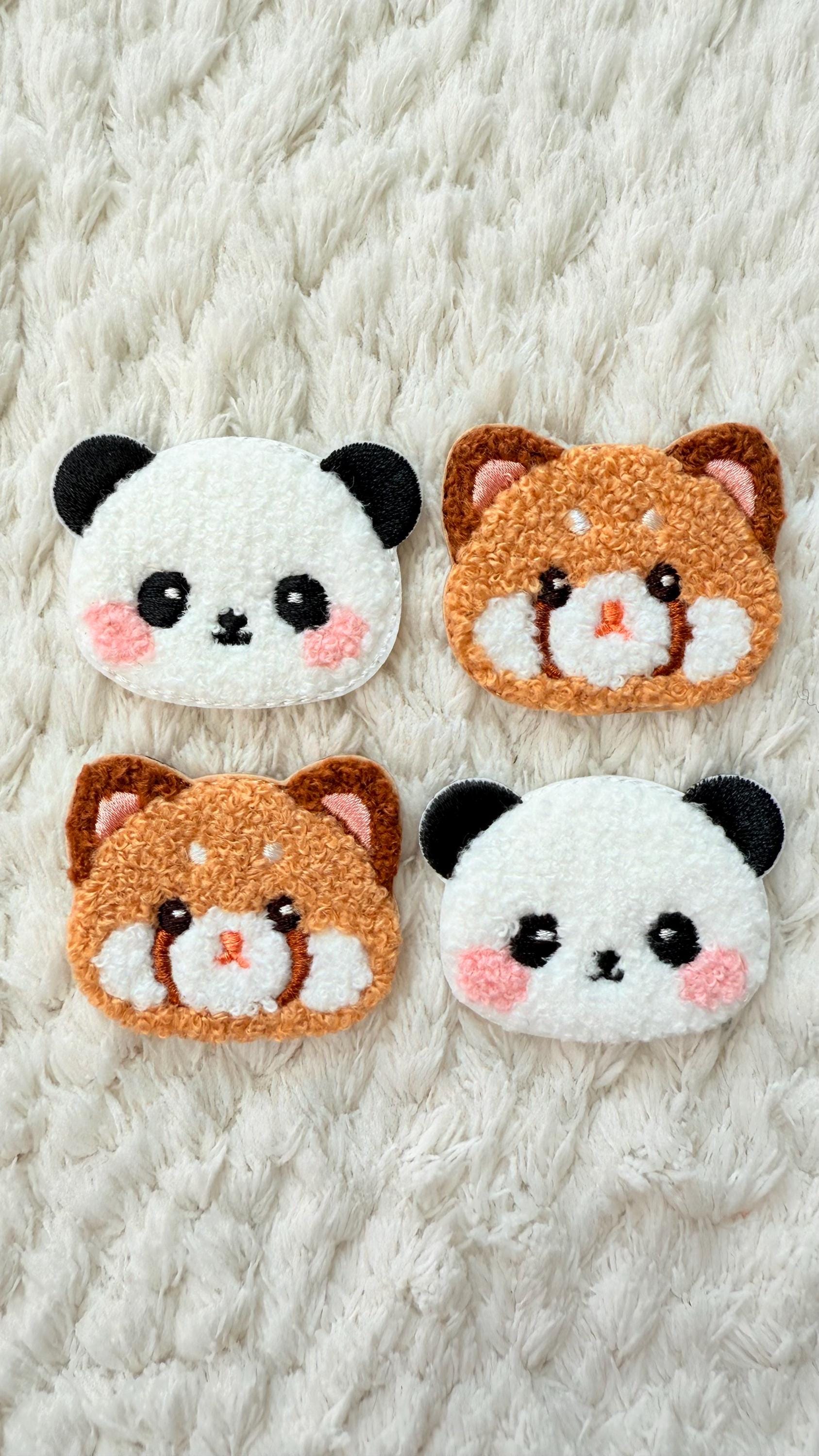 4 cm Kinder Baby Nette Handtuch Stickerei Rot Weiß Panda Stick On Patches Diy Kleidung Crochet Projekt Zubehör Nähen Und Kids Craft Versorgung von LimitedSelection