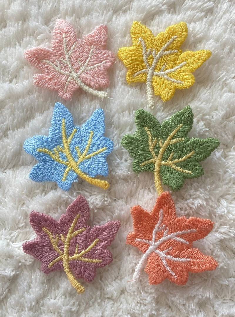 5cm Einzigartige Stickerei Ahornblatt Form Kleidung Nähen Patches Applikation, Bluse Jacke Patches, Nähzubehör Zubehör, Nette Diy Patch von LimitedSelection