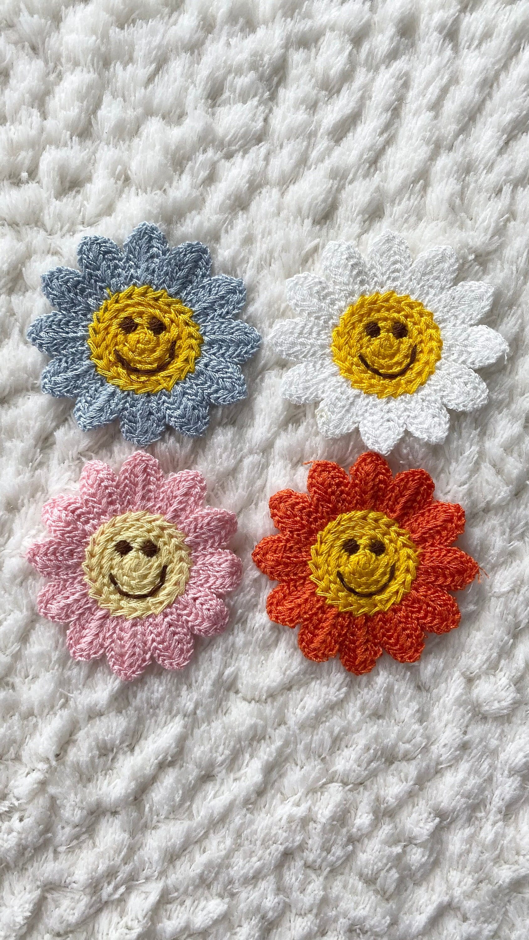 6cm Kinder Baby Glückliche Blumen Handgemachte Häkelarbeit Gestrickte Nähen Patch, Kleidung Accessoires Versorgung Handwerk Diy Projekt 6cm Kinder Baby Glückliche Blumen Handgemachte Häkelarbeit Gestrickte Nähen Patch, Kleidung Accessoires Versorgung Handwerk Diy Projekt von LimitedSelection