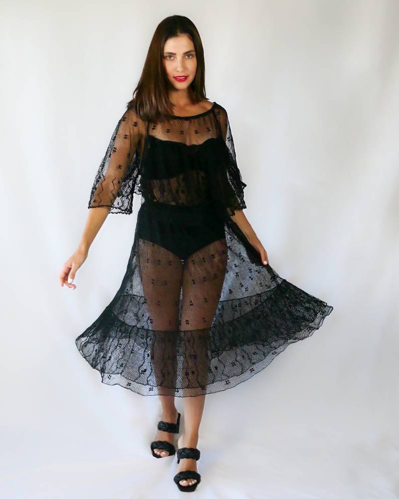 One Of A Kind, Hand Gehäkelte Sheer Und Layered Party Kleid von LimsVintage