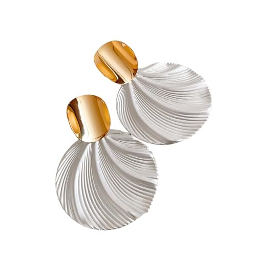 Leichte Bequeme Muschelohrringe Shell Geformte Dropohrringe Geometrische Stollen Schmuck Für Die Täglichen Outfits Von Frauen von Limtula