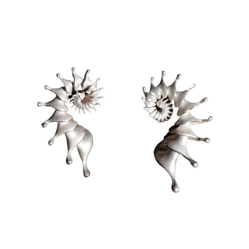 Moderne Minimalistische Conch Inspirierte Ohrringe Mattes Finish Leichtgewicht von Limtula