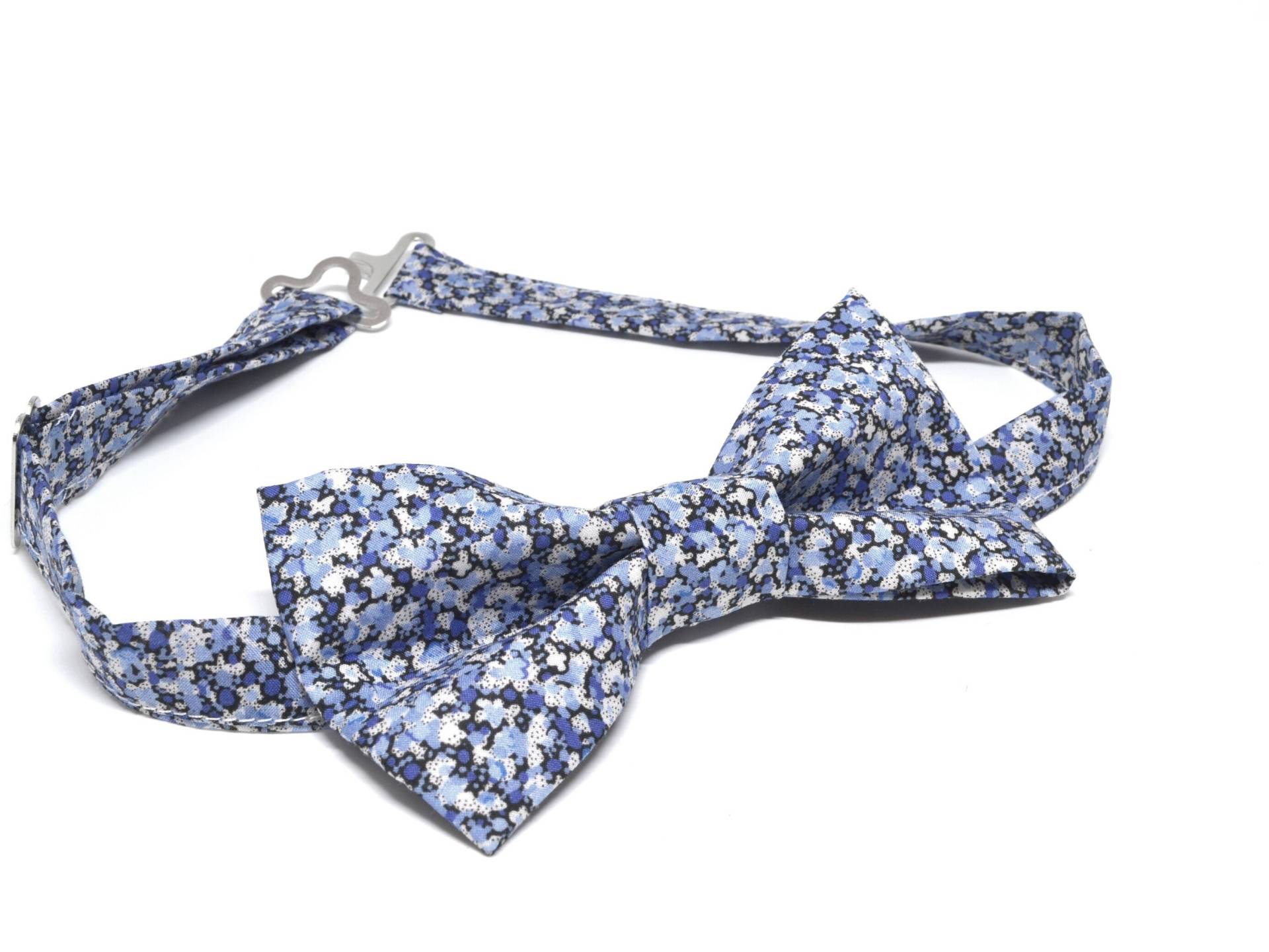 Blaue Liberty Pepper Fliege Blaue Liberty Pepper Fliege von LinTemporelleshop