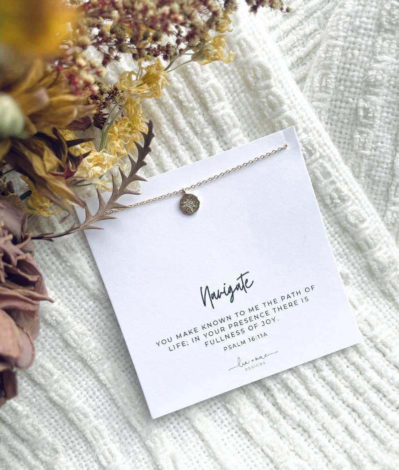 Winzige Kompass Halskette // Zierliche Anhänger Silber + Gold Roségold von LinandMaeDesigns