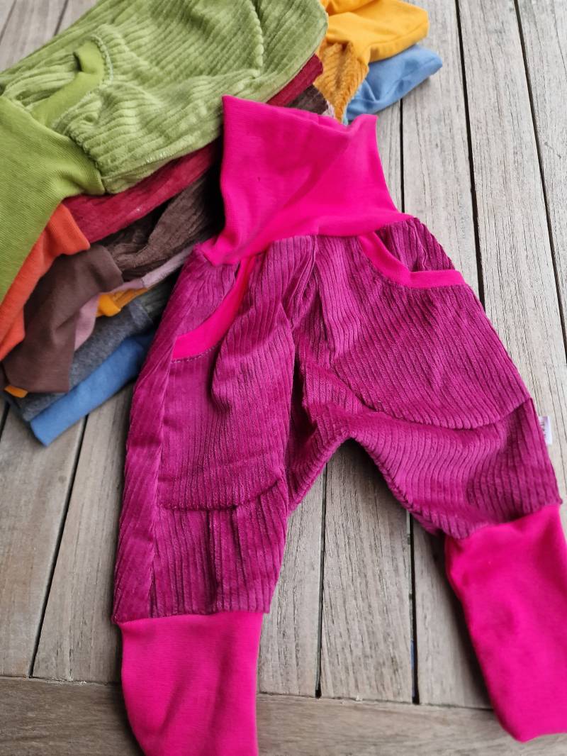 Cordhose Tobehose Robuste Hose Für Kinder Und Babys, Pumphose Aus Cord, Skandi Design, Schlichte Breitcord von LinasTraumwerkstatt