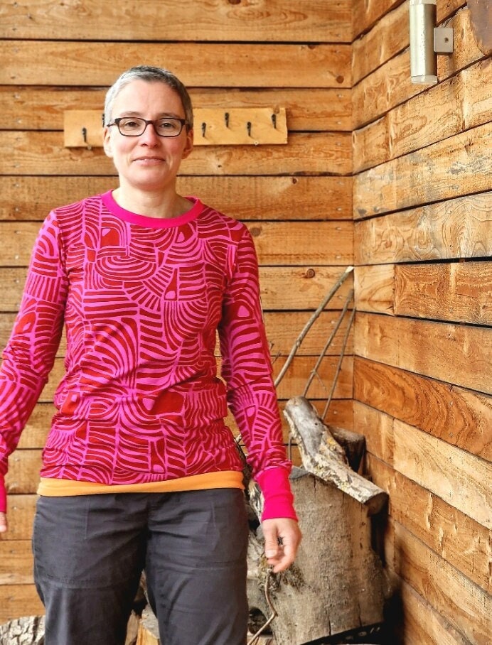 Langarmshirt Hannah Retro Animal Pink Rot, Maritim , Shirt Für Damen Damenshirt Mit Langem Arm Größe S - Xxl, Animalprint von LinasTraumwerkstatt