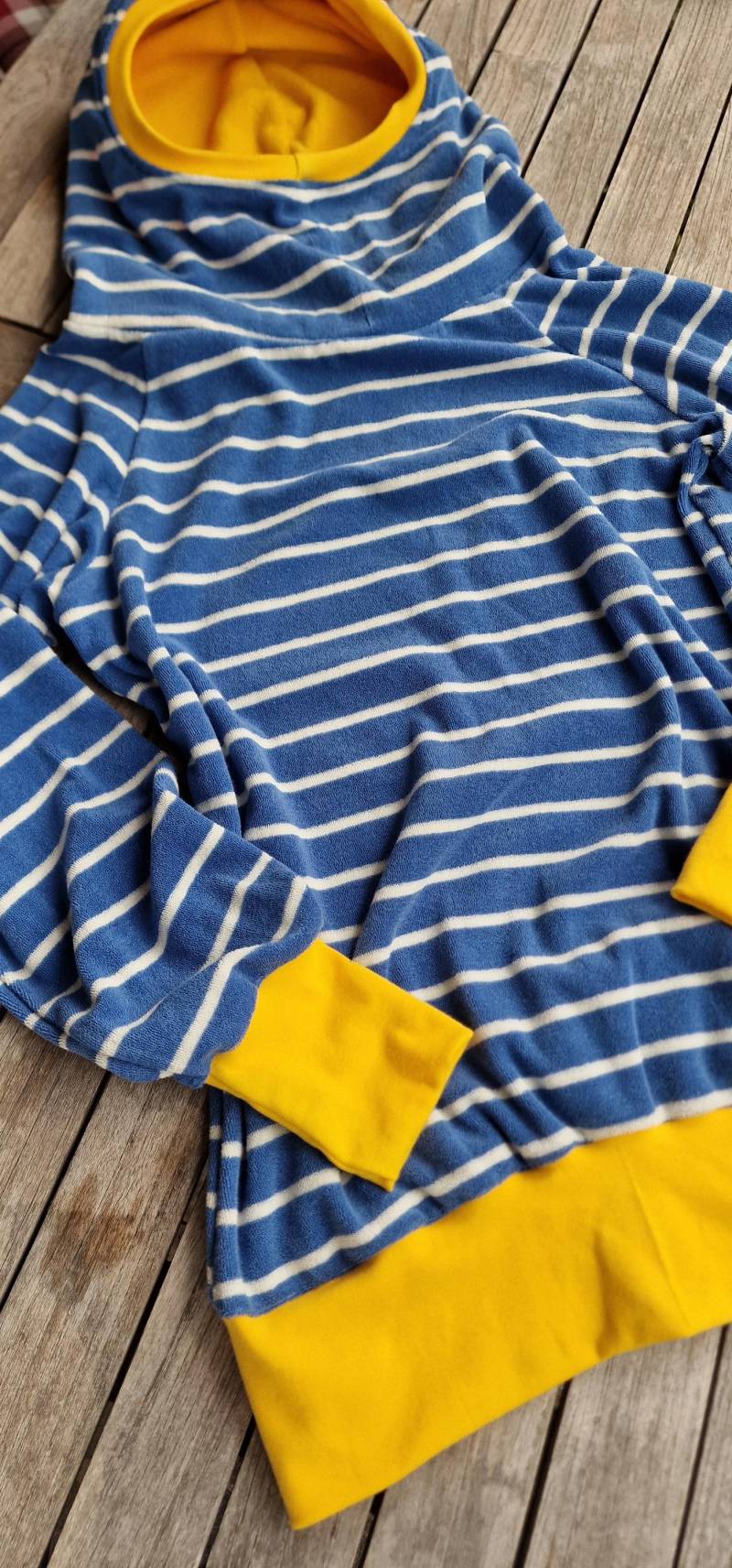 Lt Surfwear Hoodie Retro Streifen Blau Weiß Liebe Pullover Kapuzenpullover Für Damen Sweater Sweatshirt Pulli Lässig von LinasTraumwerkstatt