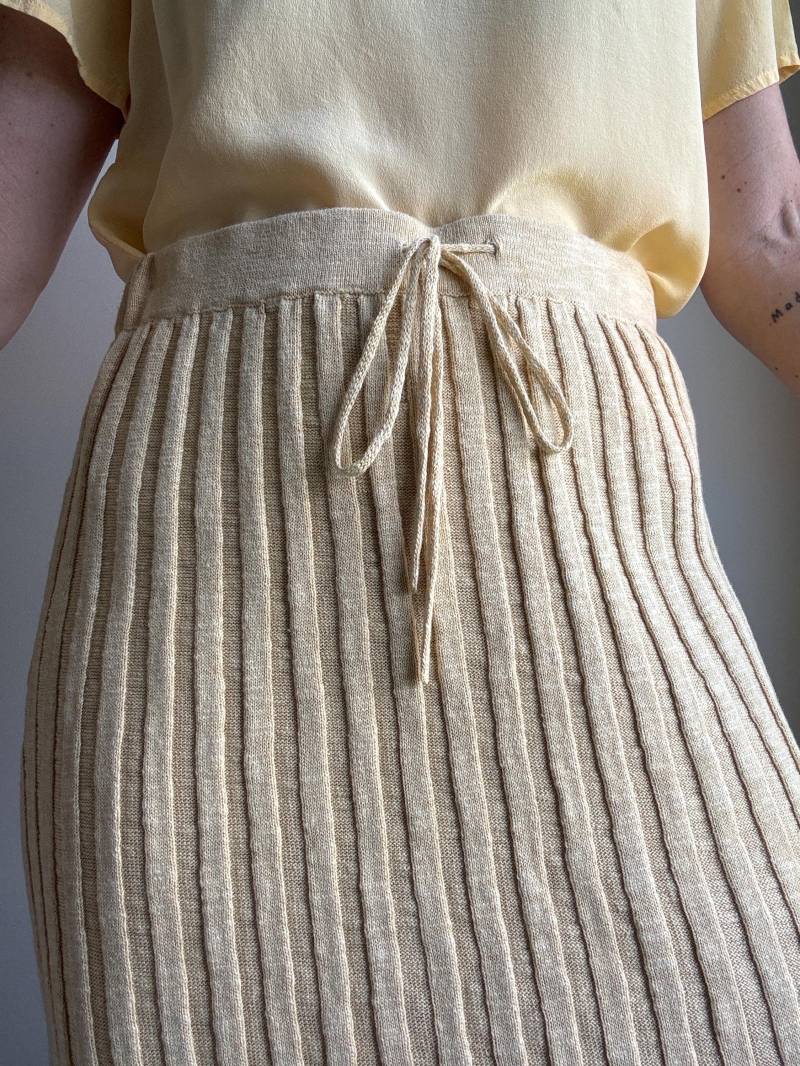 Y2K Gerippter Maxi-Rock Größe S/Baumwolle-Leinen-Viskose-Mix Buttermilch Ton von LindaLandVintage