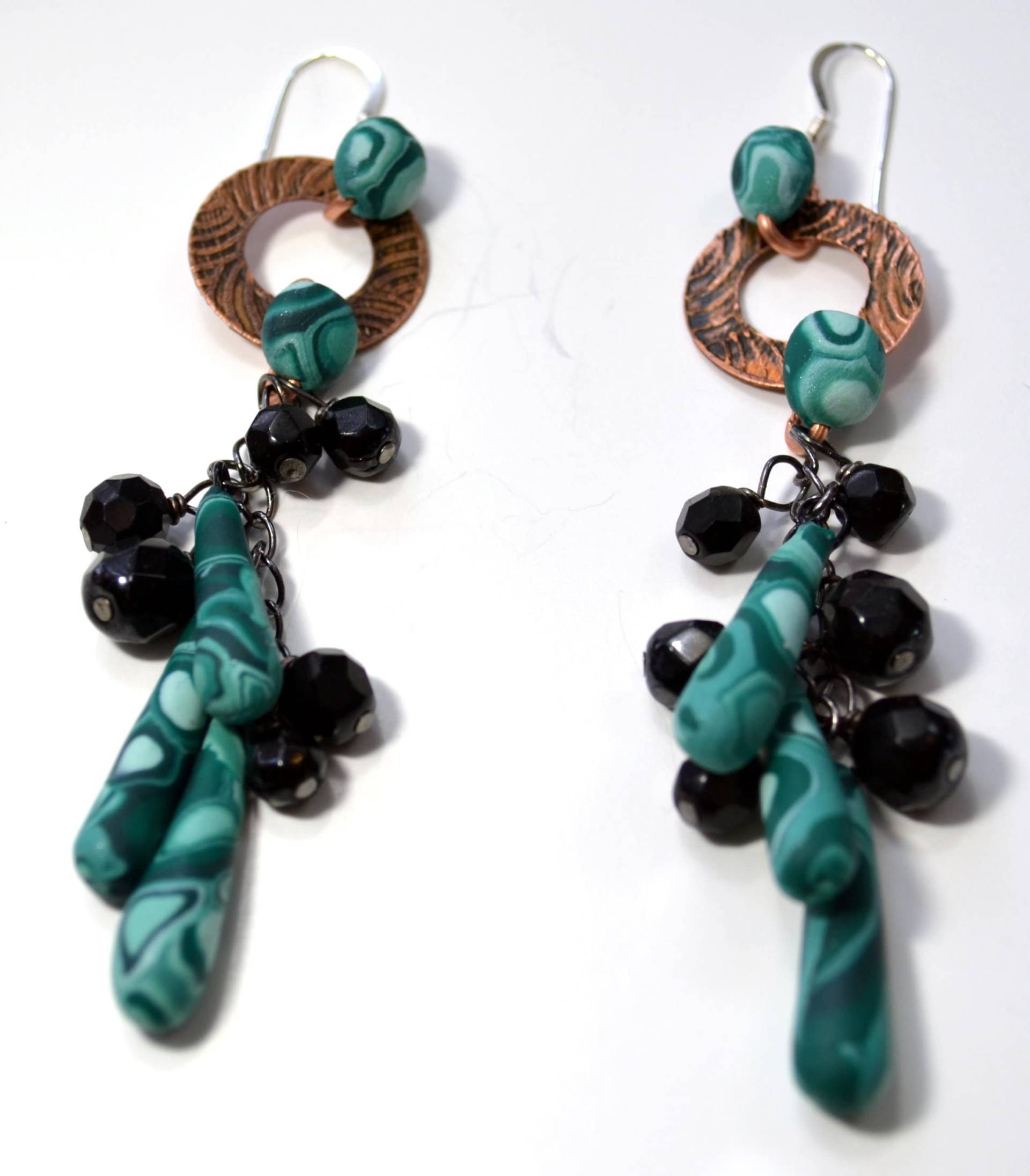 Handgeätzte Kupfer Und Polymer Clay "Malachit" Ohrringe, Facettierte Schwarze Glasperlen, Sterling Brisuren von LindaLeachDesigns