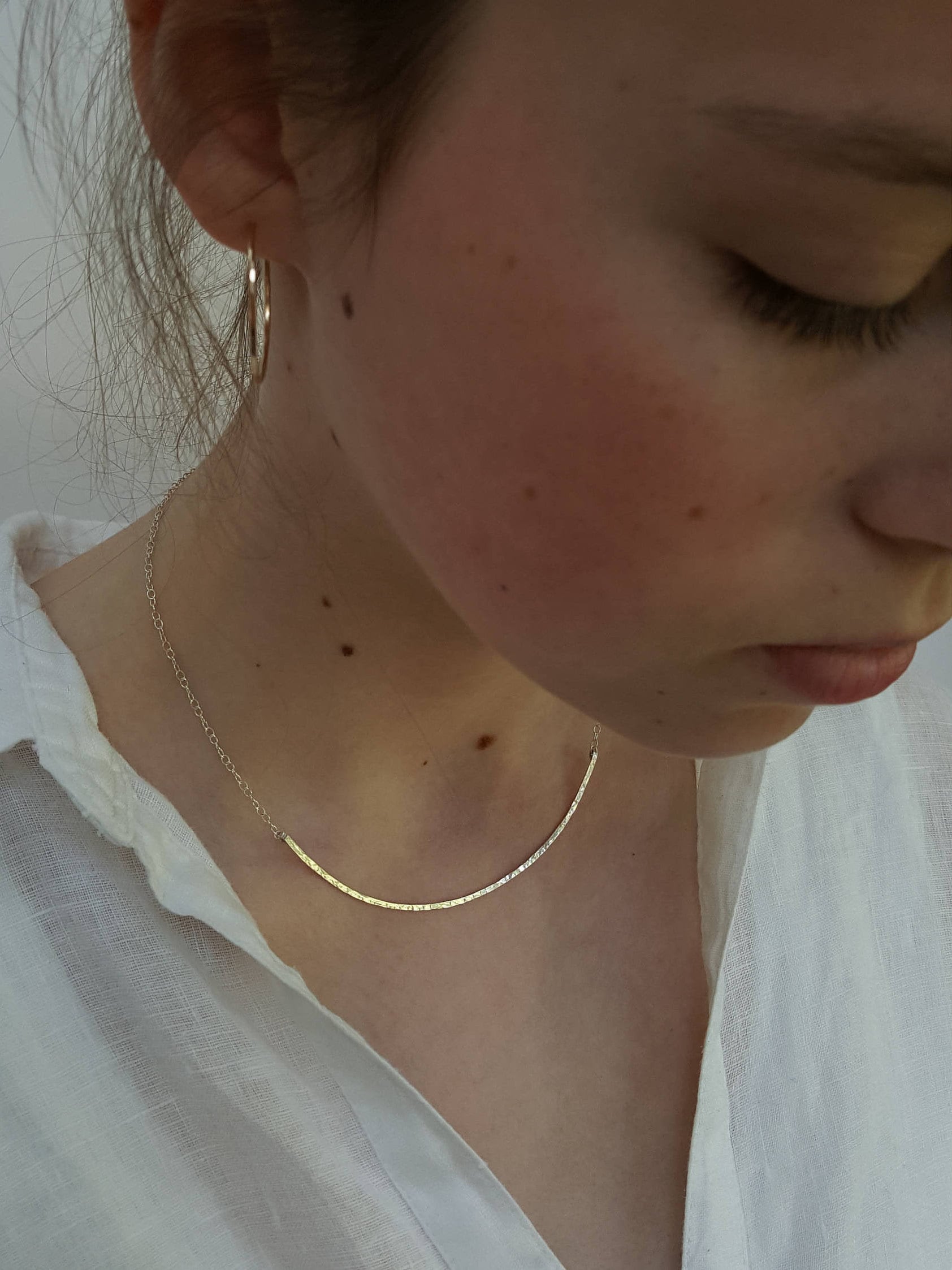 Silber Curved Bar Halskette Silber Curved Bar Halskette von LindaTuckerJewellery