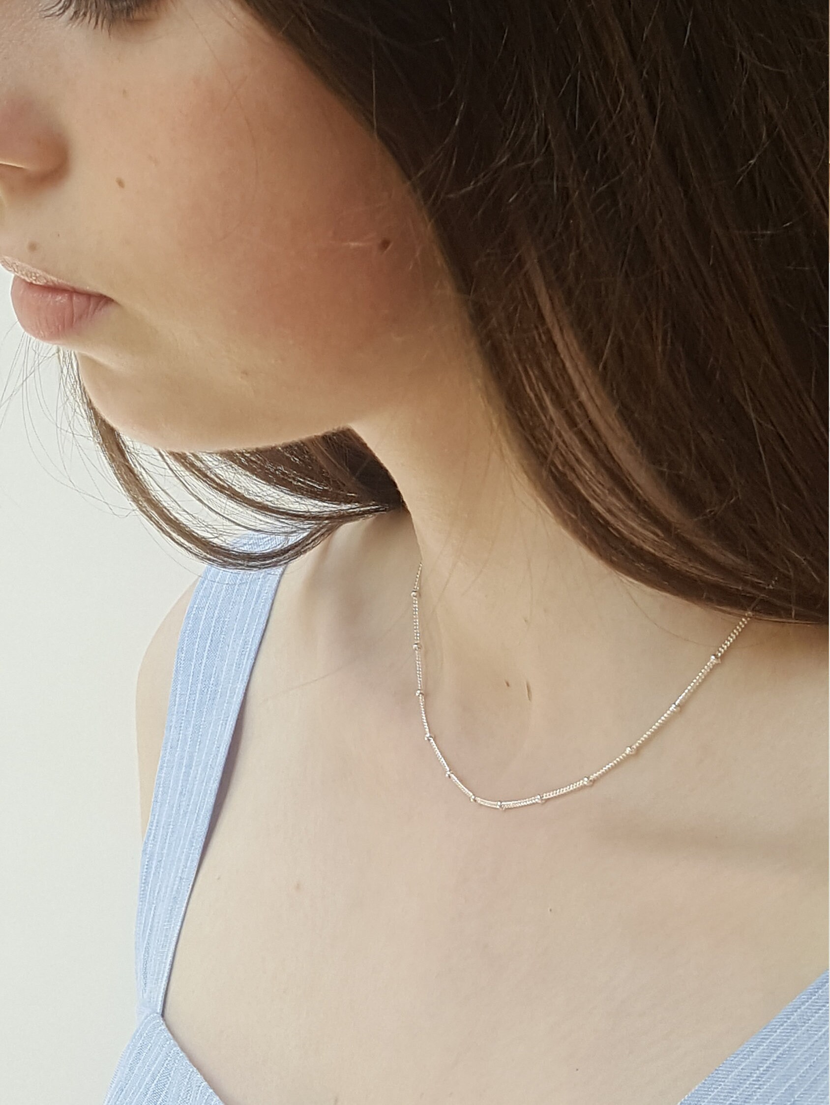 Silber Satelitte Halskette - Zarte Sterling Oder Gold Filled Kette Silber Satelitte Halskette - Zarte Sterling Oder Gold Filled Kette von LindaTuckerJewellery