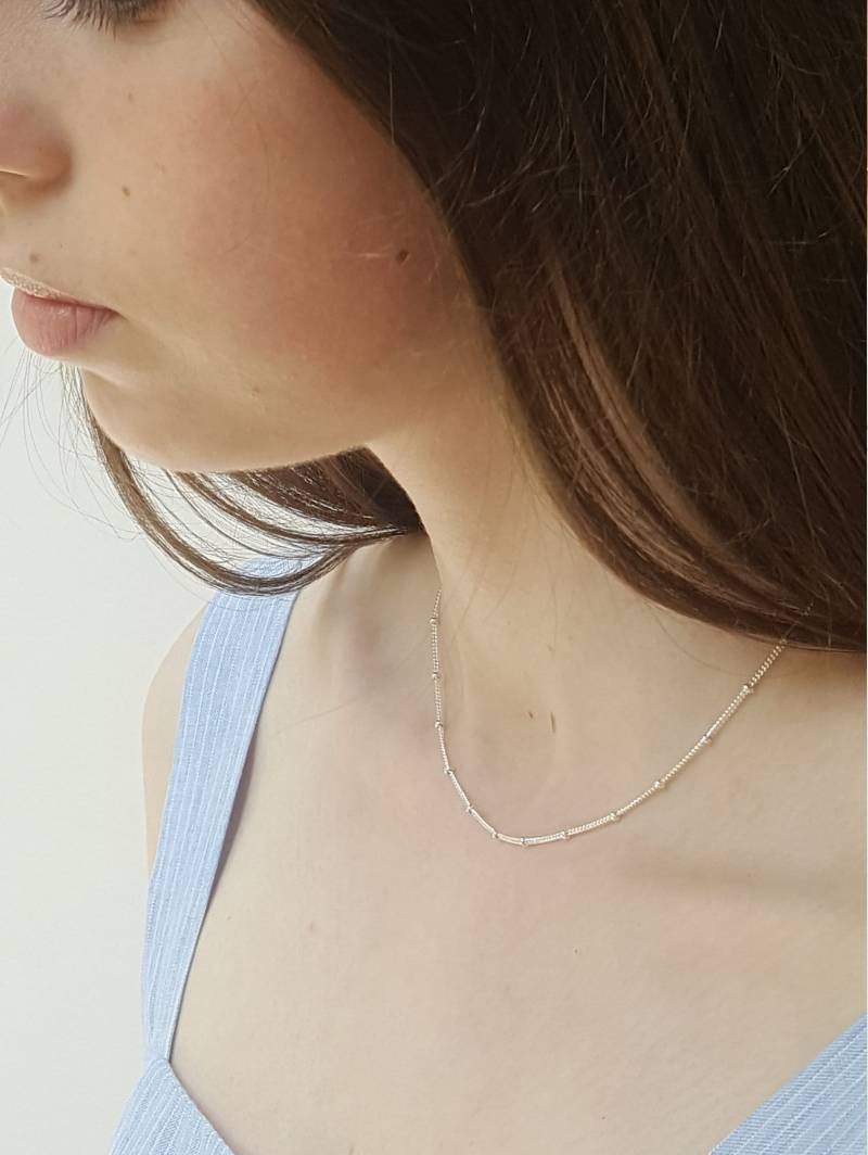 Silber Satelitte Halskette - Zarte Sterling Oder Gold Filled Kette Silber Satelitte Halskette - Zarte Sterling Oder Gold Filled Kette von LindaTuckerJewellery