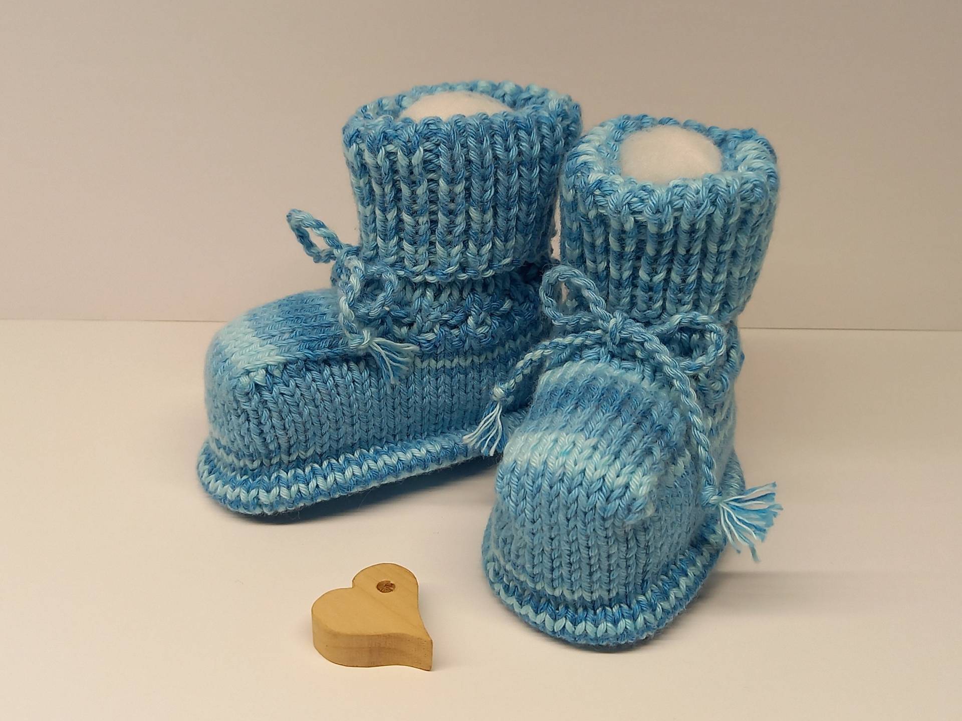 Babyschuhe Gestrickt von LindasStrickerei