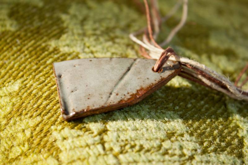 Geist Des Frühlings 5 - Rustikale Steingut Halskette von LindenSidhe