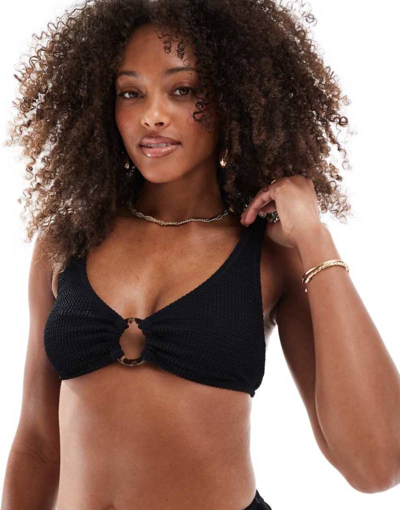 Lindex - Adele - Mix & Match - Crepe-Bikinioberteil in Schwarz mit Ringdetail von Lindex