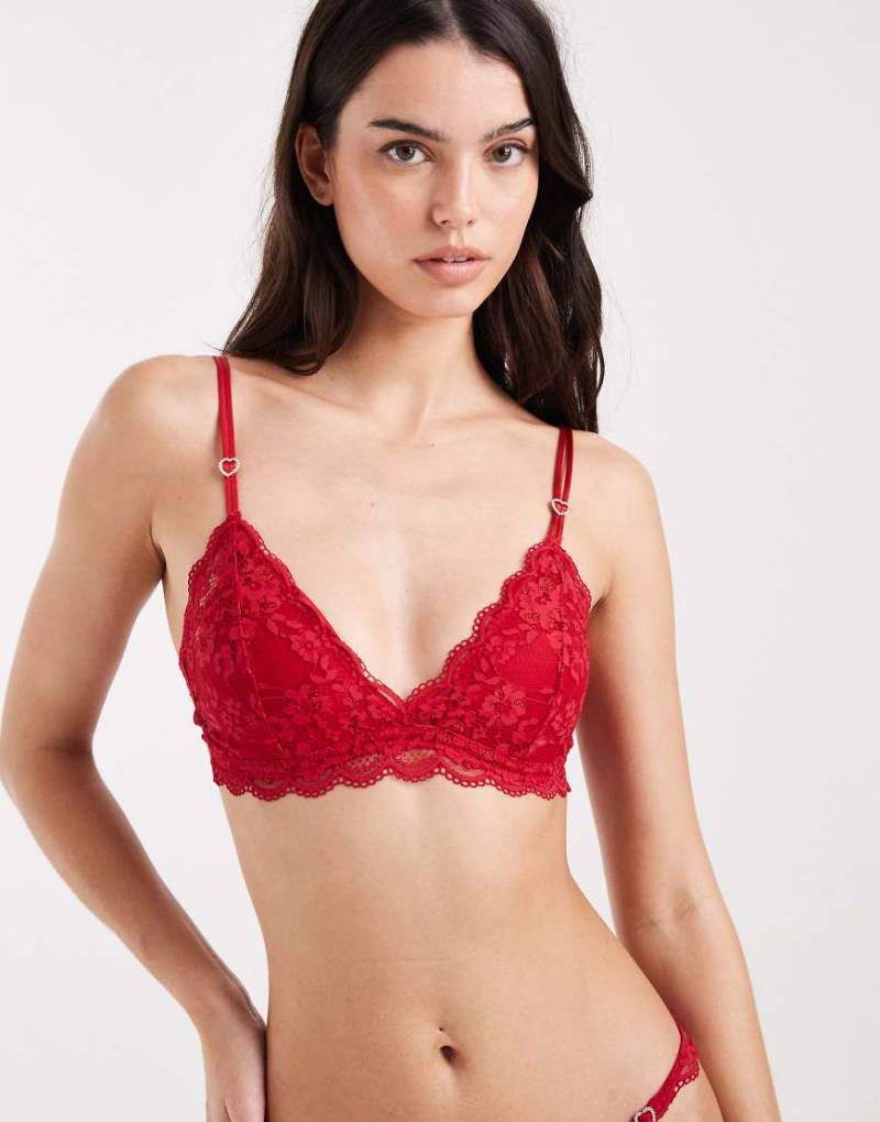 Lindex - Iris - Leicht wattiertes Bustier aus Spitze in Rot mit herzförmiger Verzierung aus Metall von Lindex